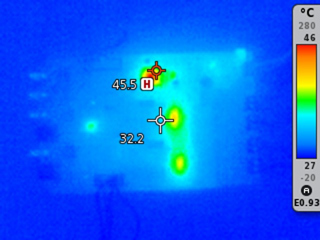 thermal distribution at idle and 12V input voltage